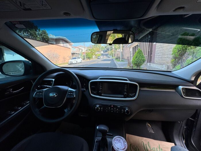 KIA SORENTO 2020 4x2 - Imagen 2
